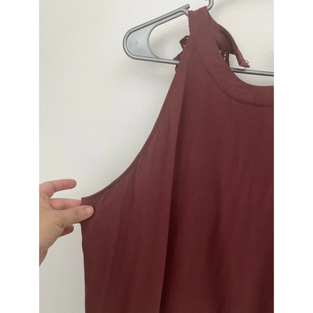 Rue 21 Women’s Top Blouse Crochet Sleeveless Halter Neck Size L Burgundy